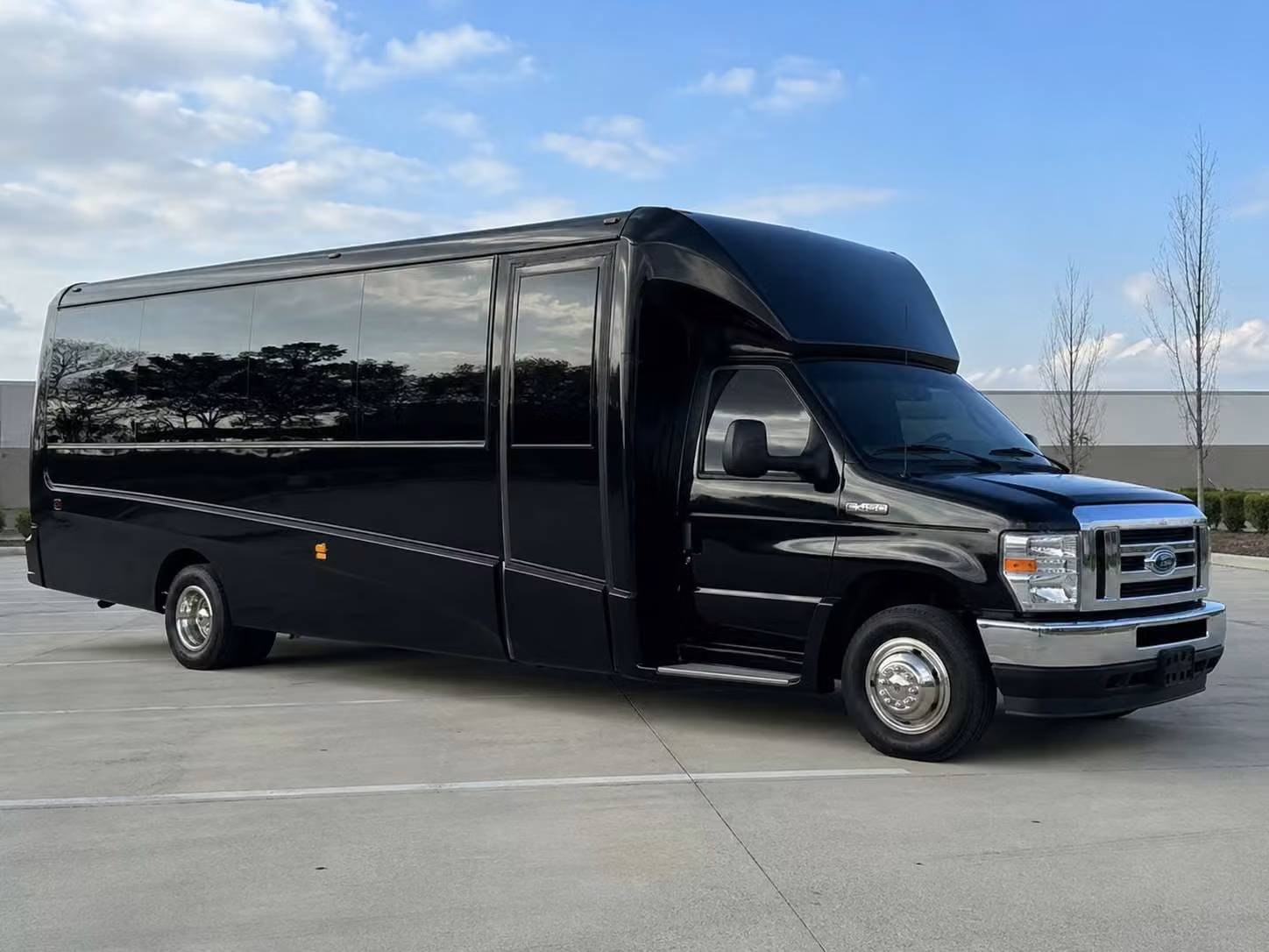 15 passenger minibus