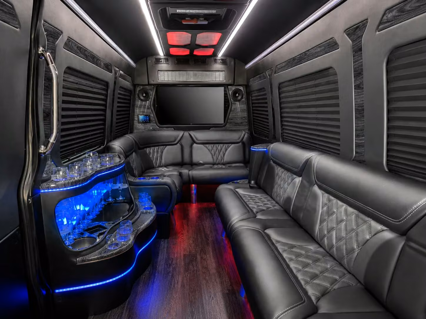 coachbusbradenton com can handle long distance government transportation from bradenton across florida