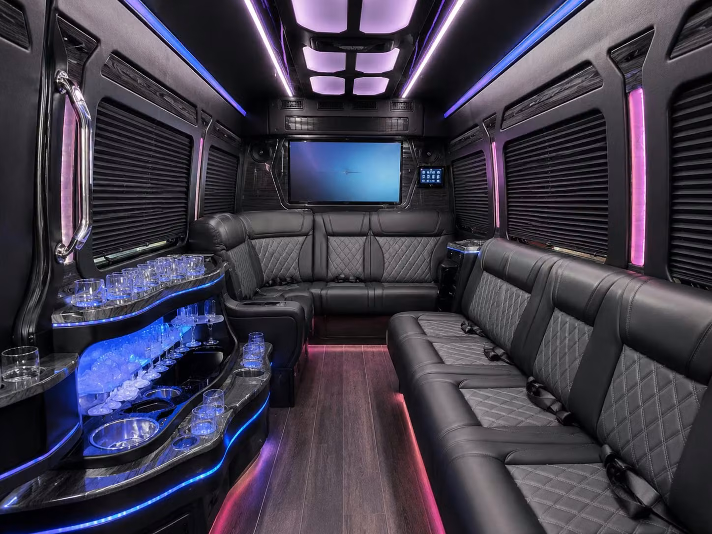 coachbusbradenton com is the easiest way to book safe reliable bradenton prom transportation for parents and students